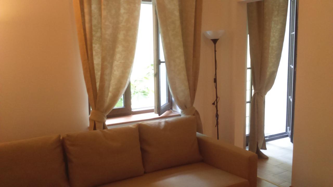 Words & Swords Apartment Krakow Luaran gambar
